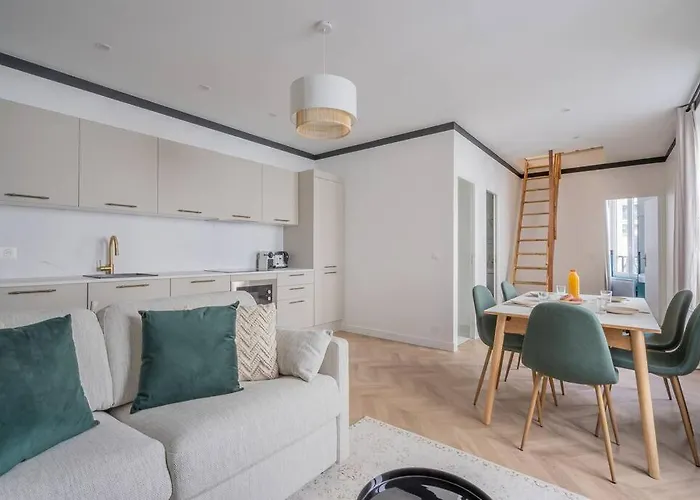 Appartement Mezzanine Coeur Du 11Eme Arrondissement